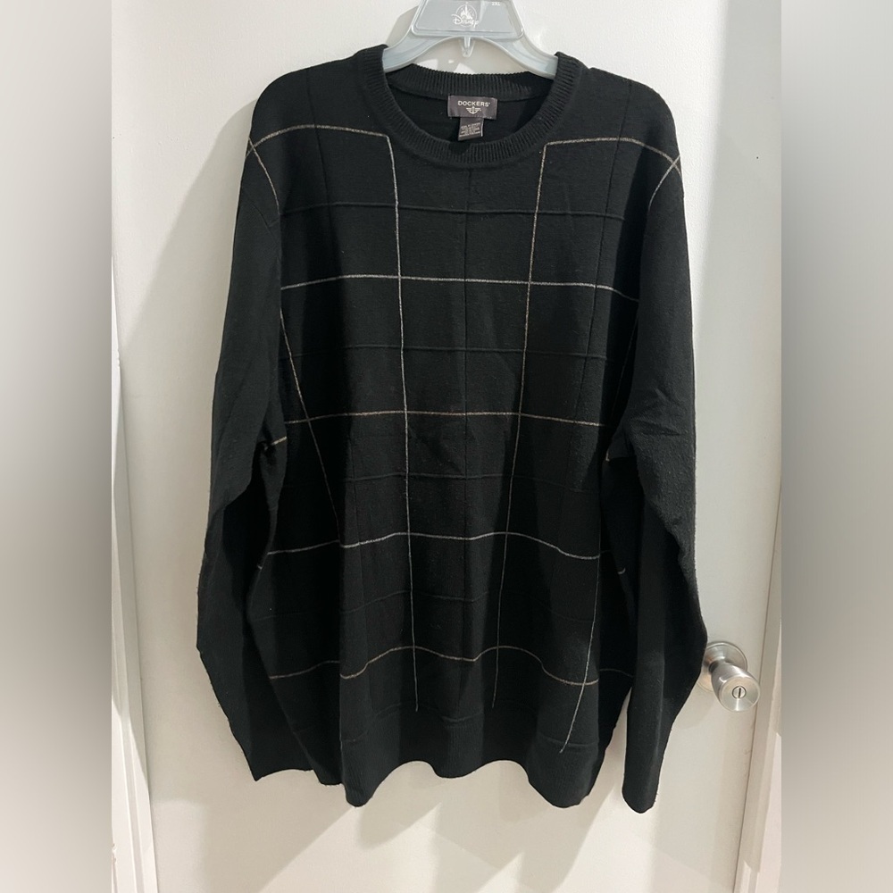 Dockers Men's Black Crewneck Sweater with Grid Design, size 2XLT
